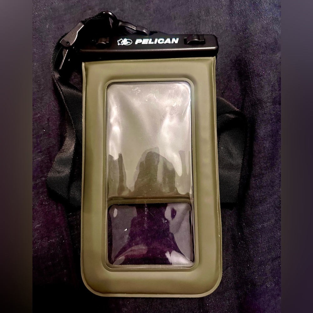 Pelican Waterproof Phone Case for Snorkeling